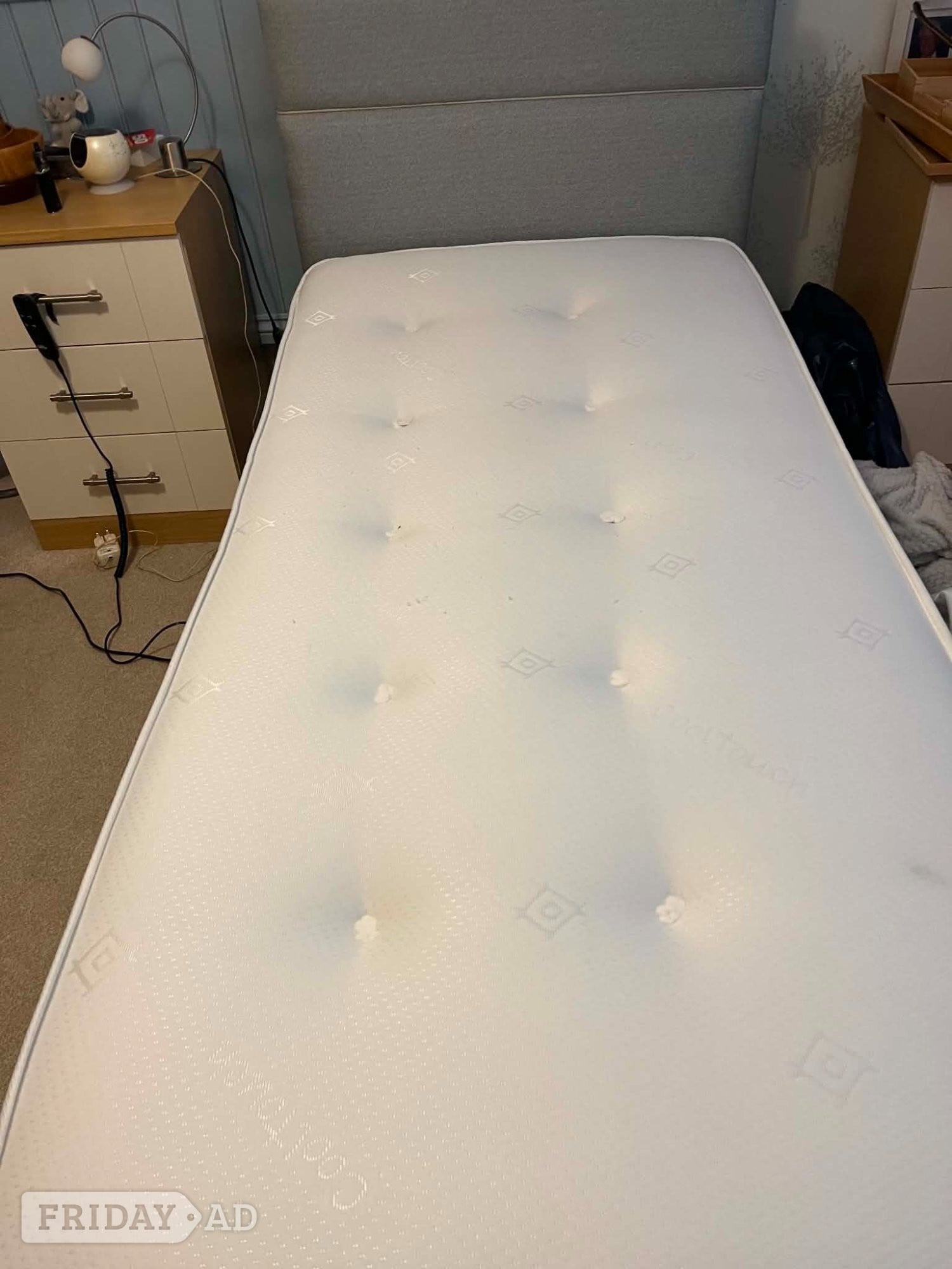 Worthing Single electric adjustable bed