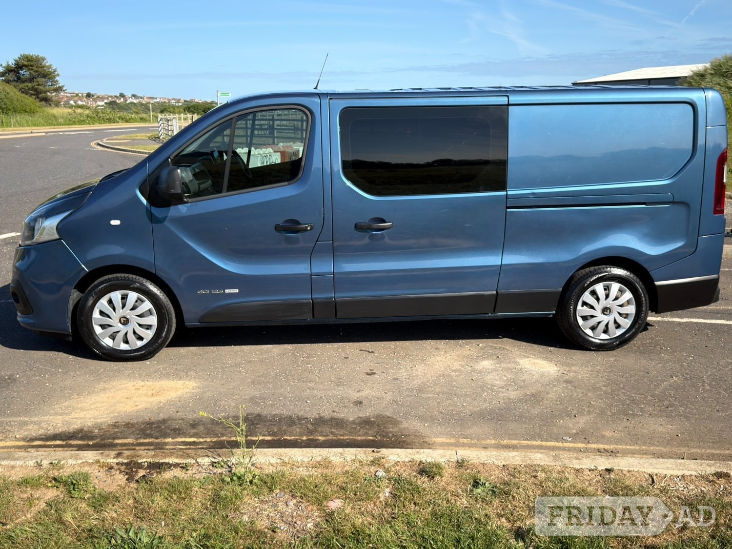 [ berth ]Renault Trafic