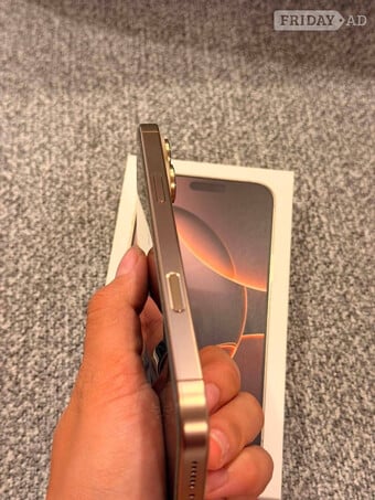 iPhone 16 Pro Max – Excellent Condition