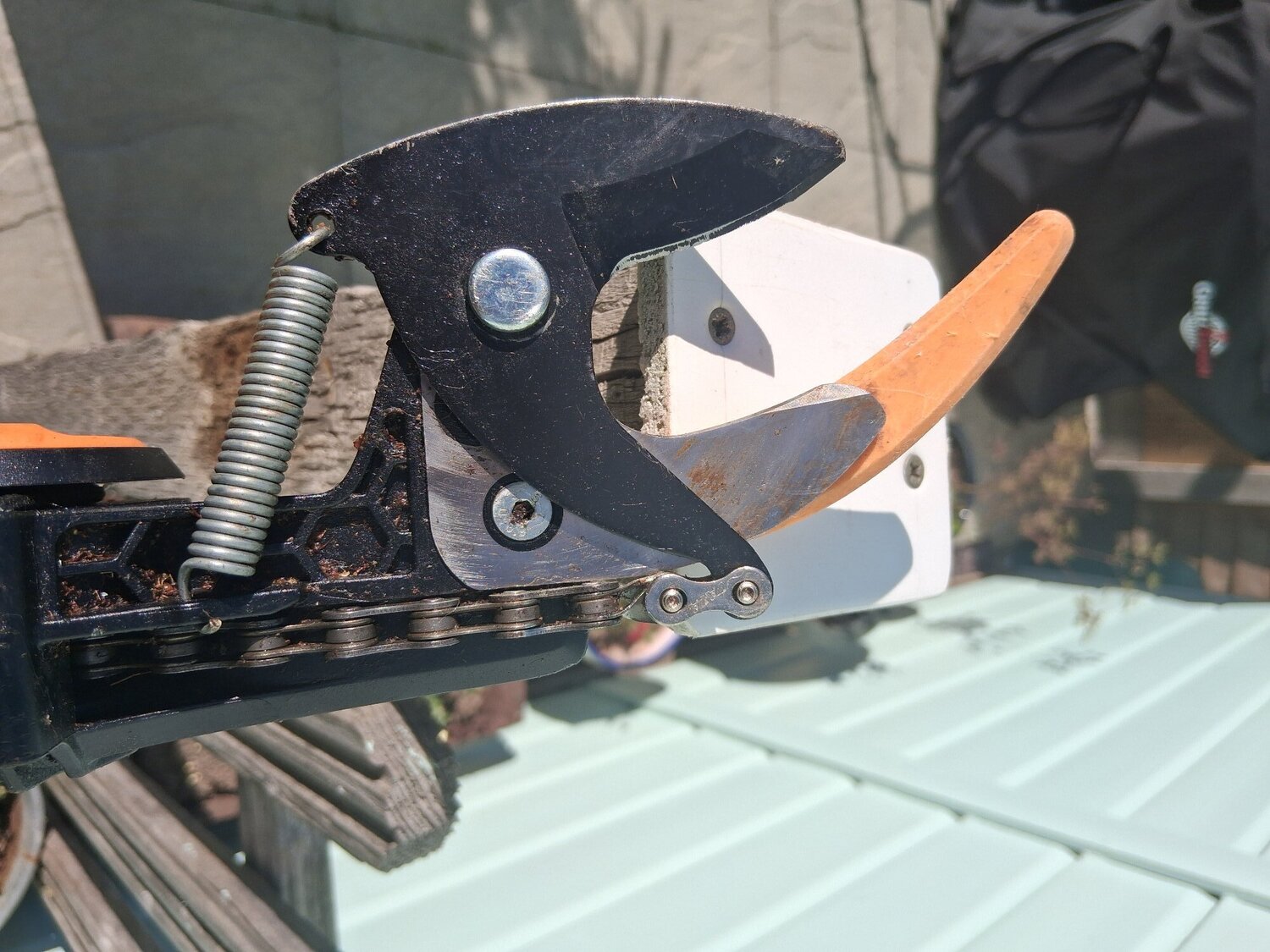 fiskars powergear tree pruner telescopic upx 86 - Garden in Fareham
