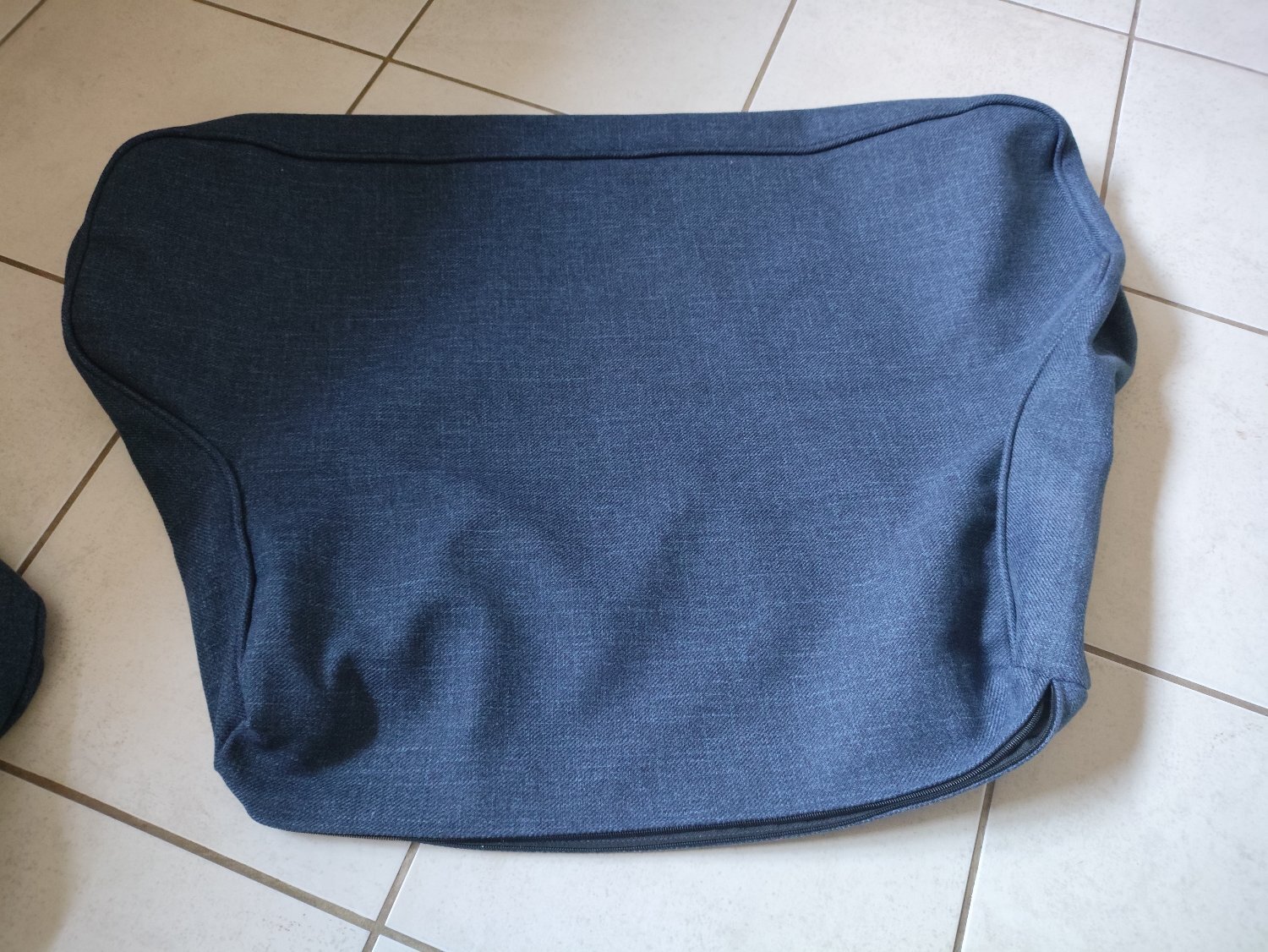 IKEA Kilanda single armchair/sofa cover dark blue - Furniture