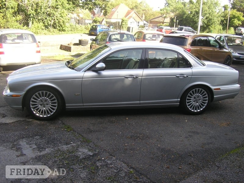 Jaguar XJ Series 2006 - Cars in Polegate
