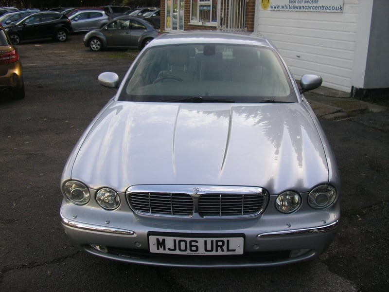 Jaguar XJ Series Polegate