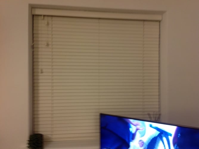 Venitian window blind