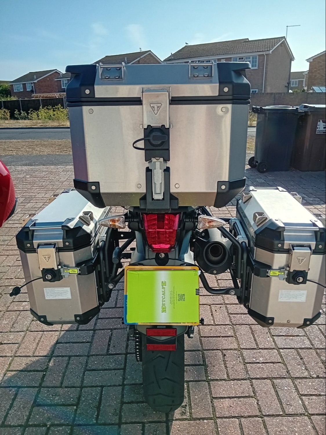 2016 Triumph Tiger XRT 800 - Motorbikes, Scooters & Quads in Eastbourne