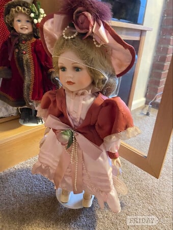 Owls and dolls very pretty