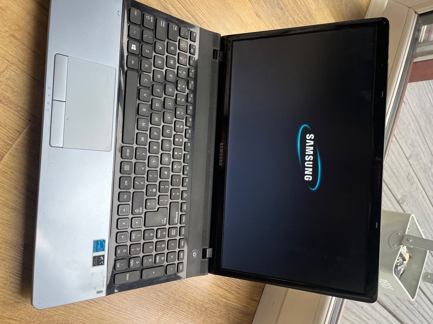 Brighton Samsung notebook np3530ec