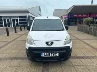 2011 Peugeot Partner S - Ready for Work - 2 Seater - No VAT - 2 K
