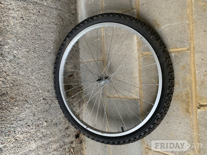 Front Wheel cycle wheel 26 inch in Reigate