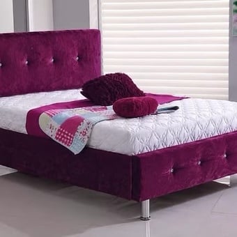 Windsor bed frame 