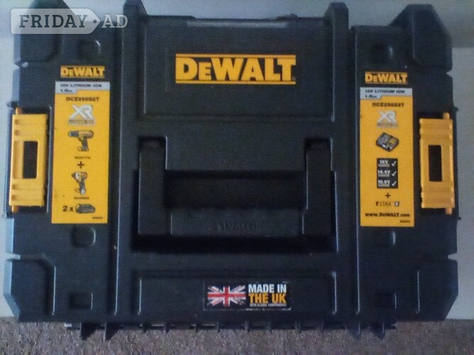 DeWalt combi set drill and impact driver brand new