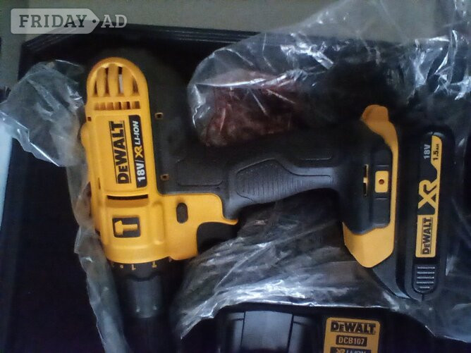 Eastbourne DeWalt combi set drill and impact driver brand new
