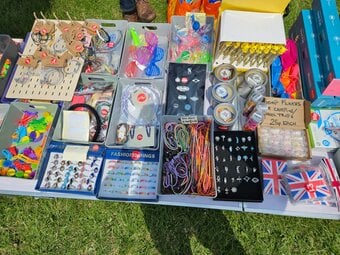 GARAGE SALE