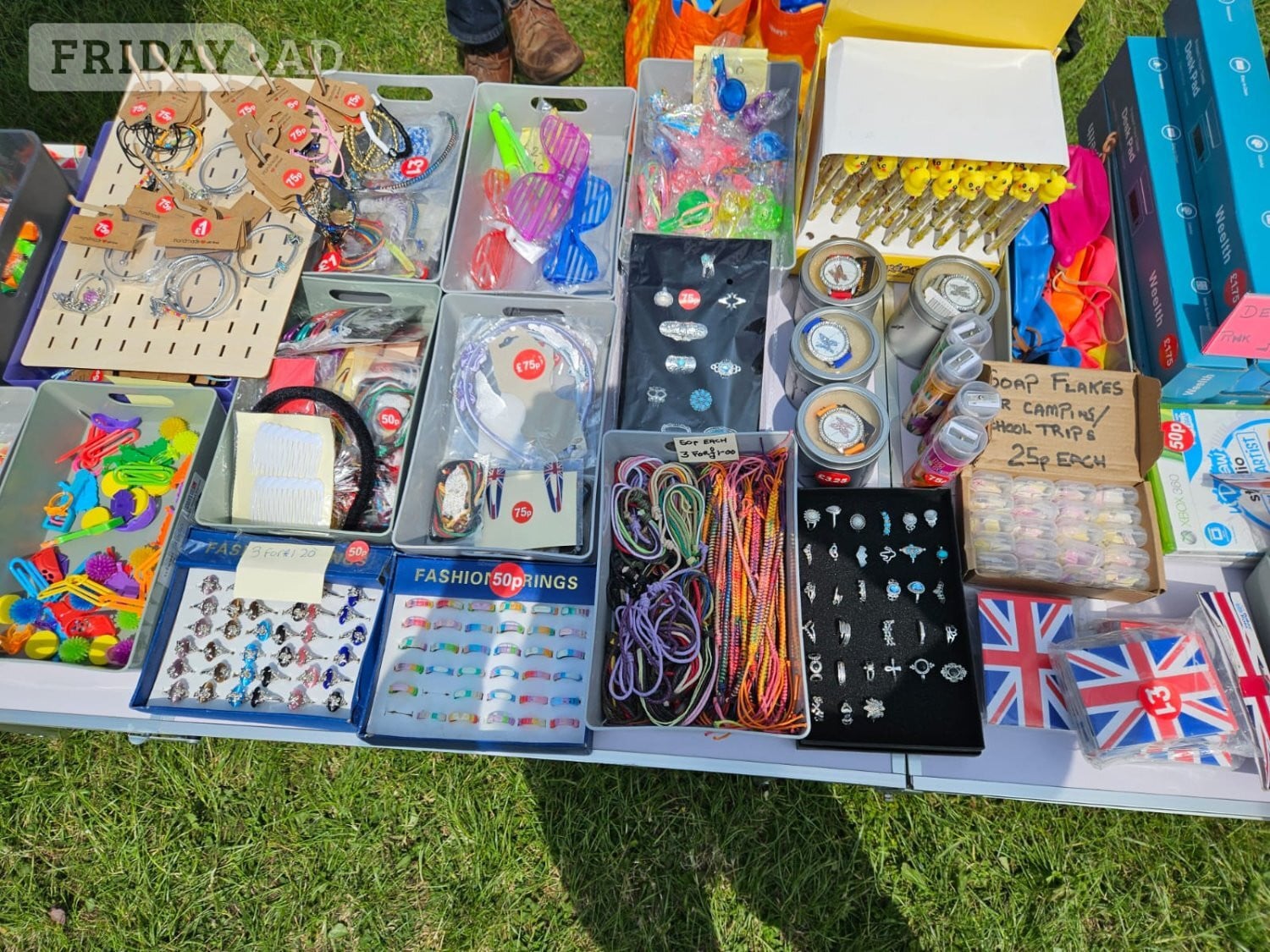 GARAGE SALE in rustington