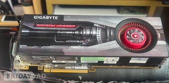 Gigabyte Radeon HD6950 Graphics card 