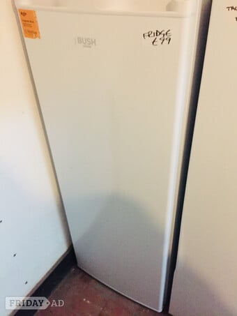 Bush free standing fridge like new £99