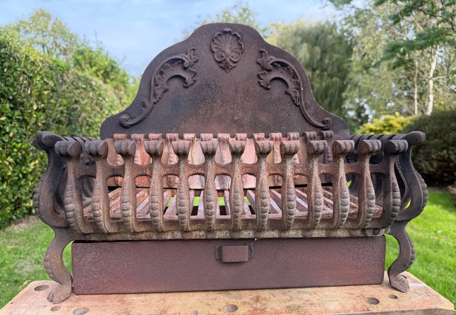 Hailsham Cast Iron Spanish Fire Basket