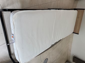 Jay-Be single folding bed in excellent condition 