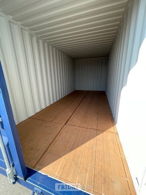 Eastbourne Storage Containers 20 x 8ft - Eastbourne