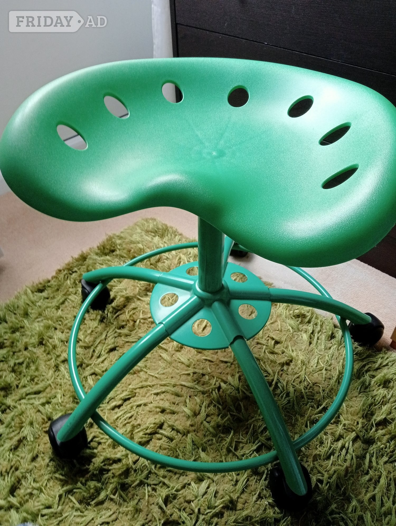 Bath IKEA Traktor stool