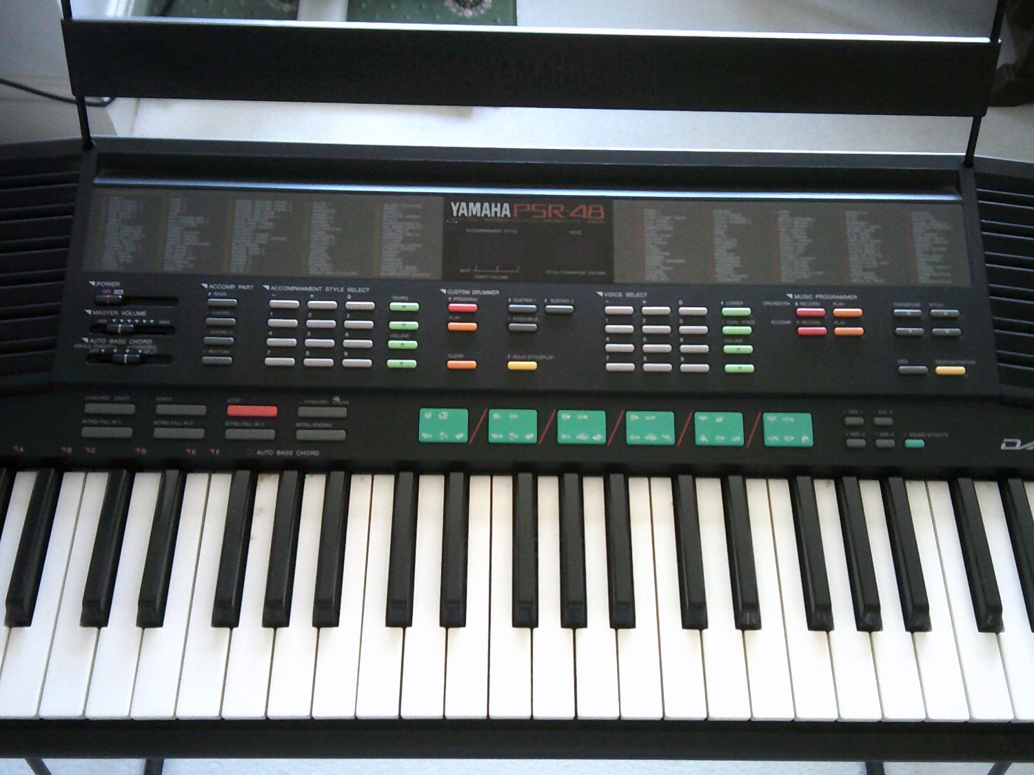 Yamaha Portatone Keyboard PSR-48