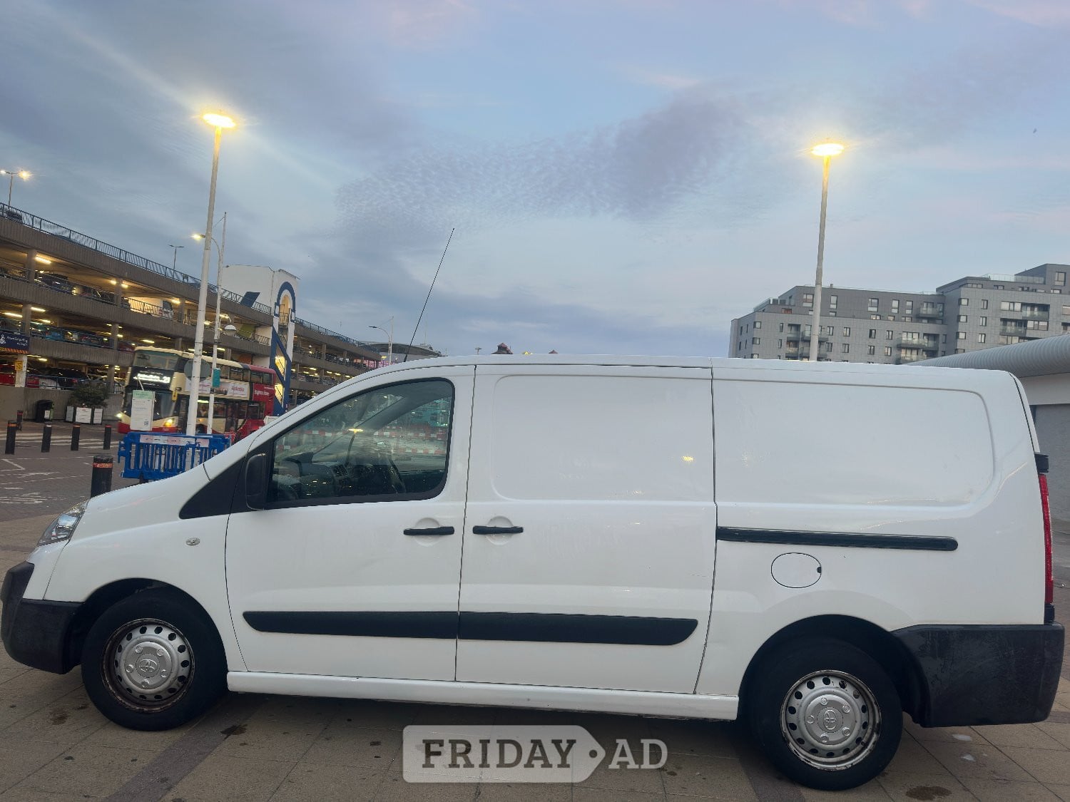 [ berth ]Toyota ProAce