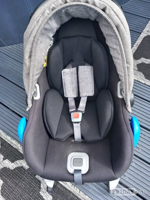 VENICCI  PRAM AND CAR SEAT SET.  BARGAIN £50 ono. COLLECT DA14 - Baby & Kids