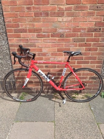8Mekk Pinarello AL SE 0.2 Road Bike  