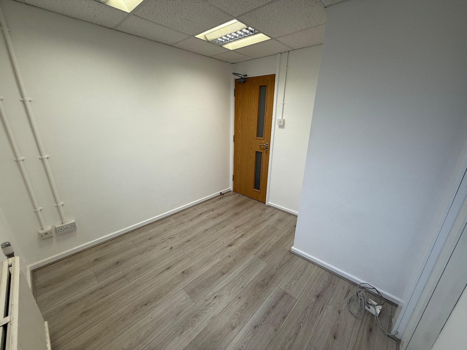 SERVICED OFFICES TO LET - EASTBOURNE
