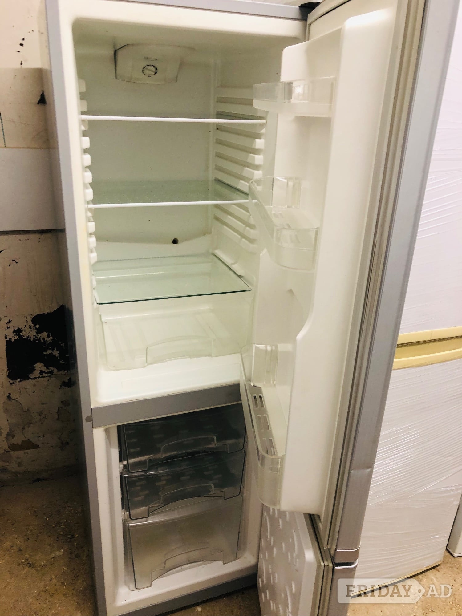 Icepoint frost free fridge freezer fully tested and functional  in Wellingborough