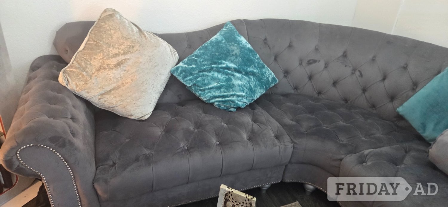 Grey corner unit sofa vgc in Birmingham