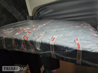 Kings mattress new never been used bye pay on collection a  all 