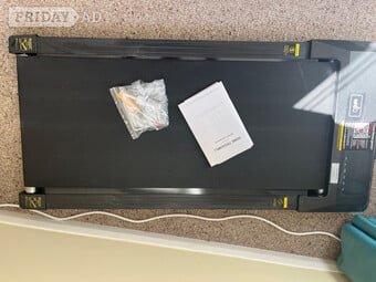90cm remote control treadmill perfect condition 