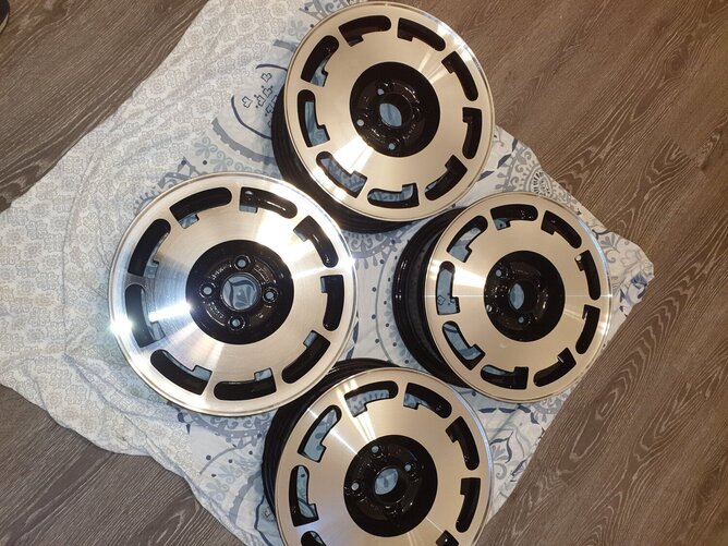 Mk1 vw golf GTI Pirelli P Slot 14inch 4 Stud Alloy wheels fully refurbished  - Parts & Accessories in West Bromwich