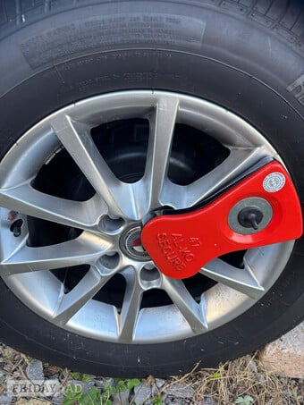 Al- Ko caravan wheel lock