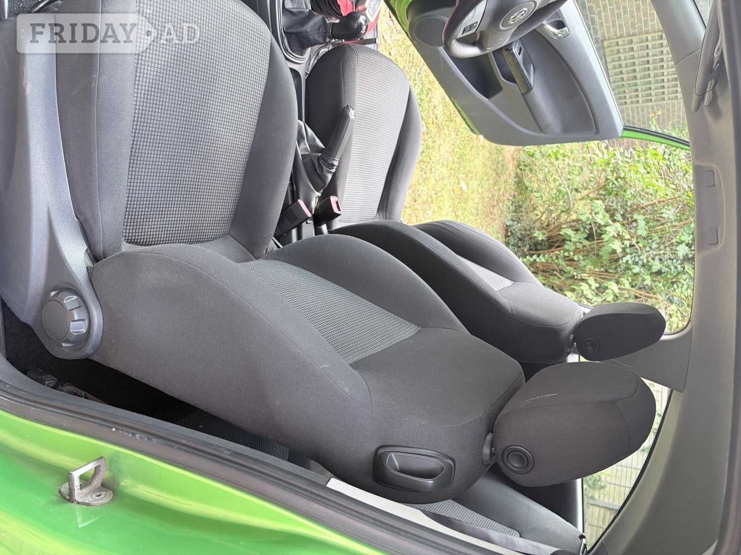 Vauxhall Corsa 1.2 Excite 2012 - Cars