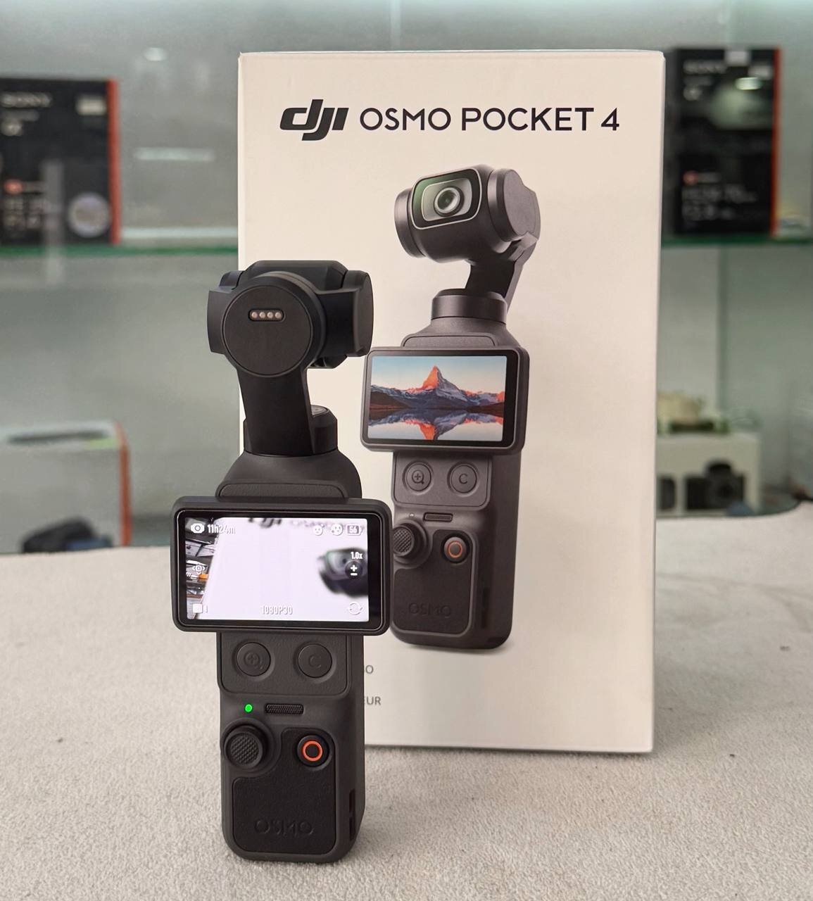 St. Austell 🎥 DJI Osmo Pocket 4 Combo – Like New,
