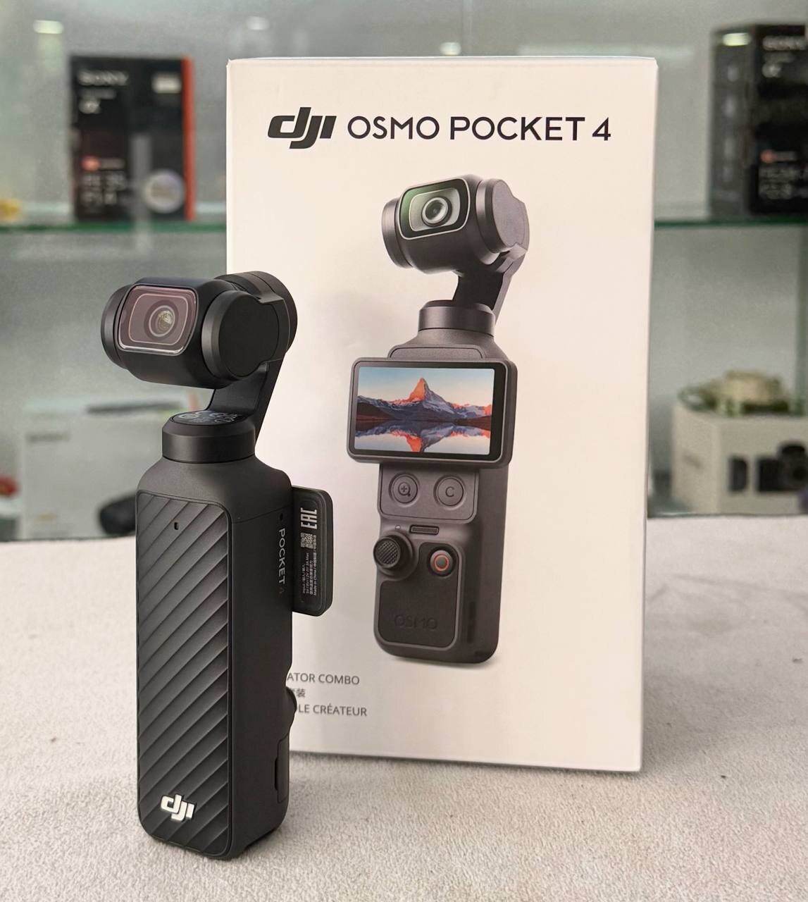 🎥 DJI Osmo Pocket 4 Combo – Like New, - Tv, Audio & Cameras in St. Austell