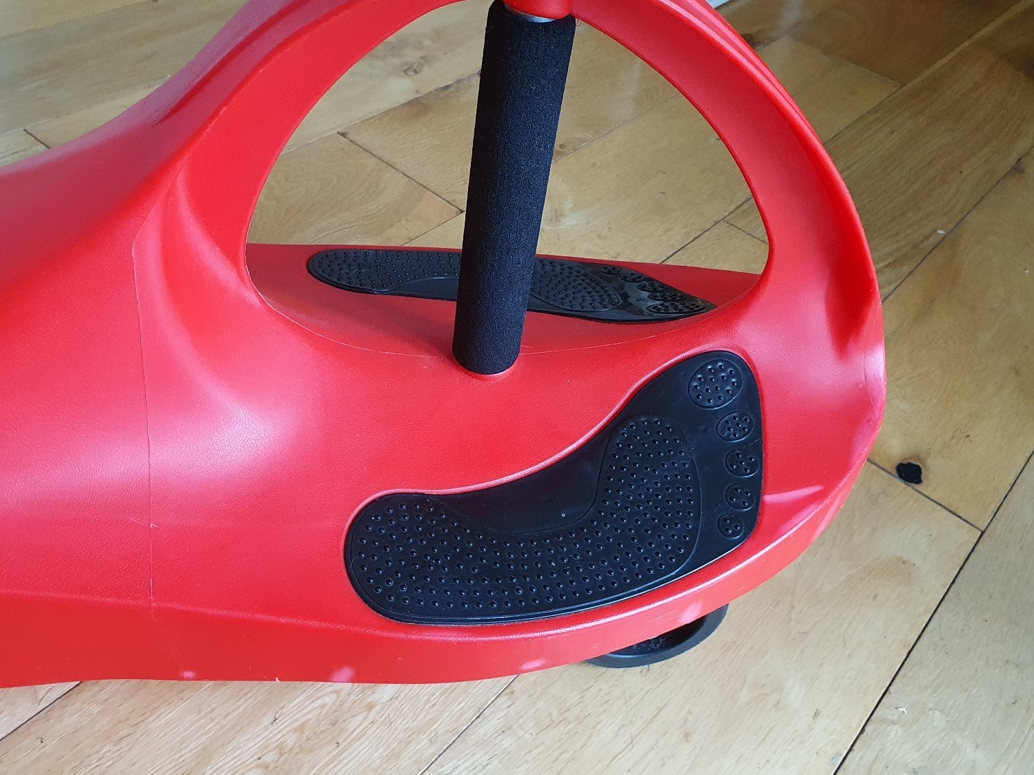 Didicar ride on toy car. Good condition  - Hobbies & Leisure