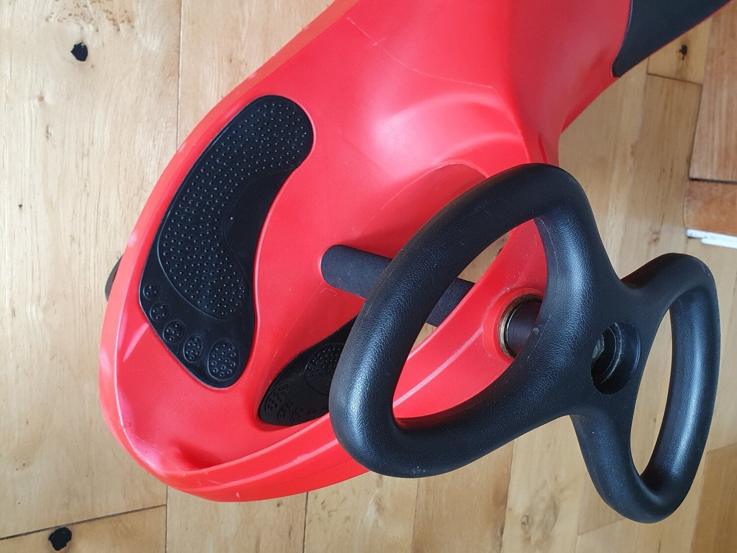 Didicar ride on toy car. Good condition 