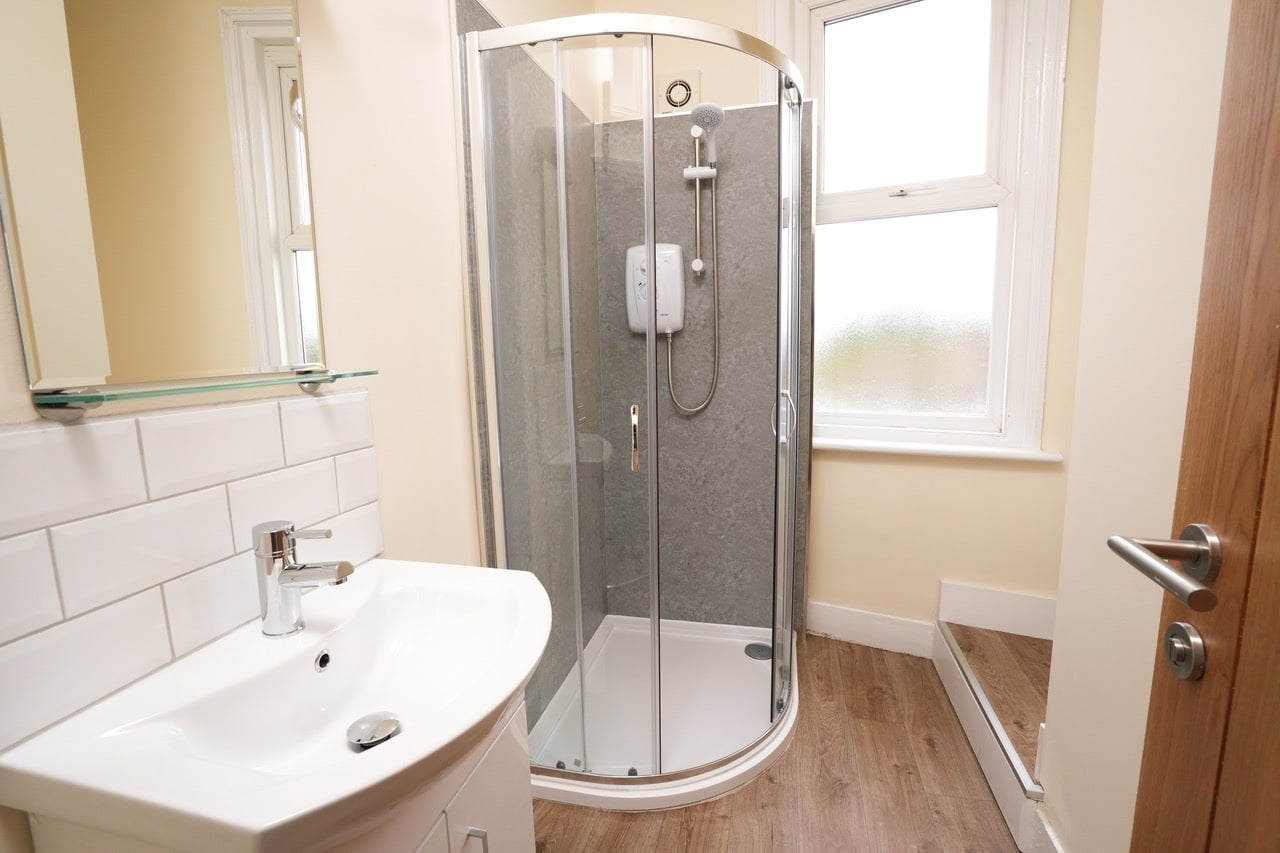 Large self-contained 2 bed flat