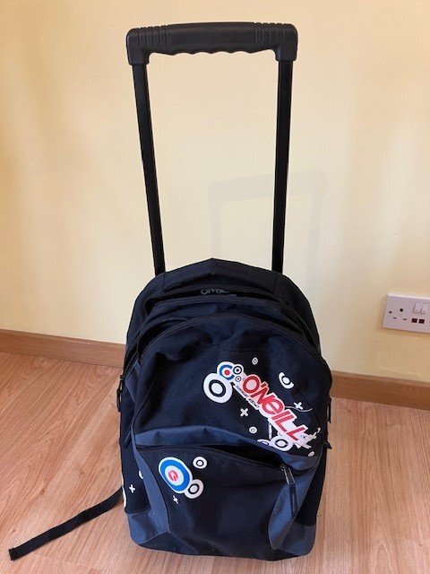 O'Neil - rucksack & wheelie 'cabin' bag - Hobbies & Leisure in Hastings