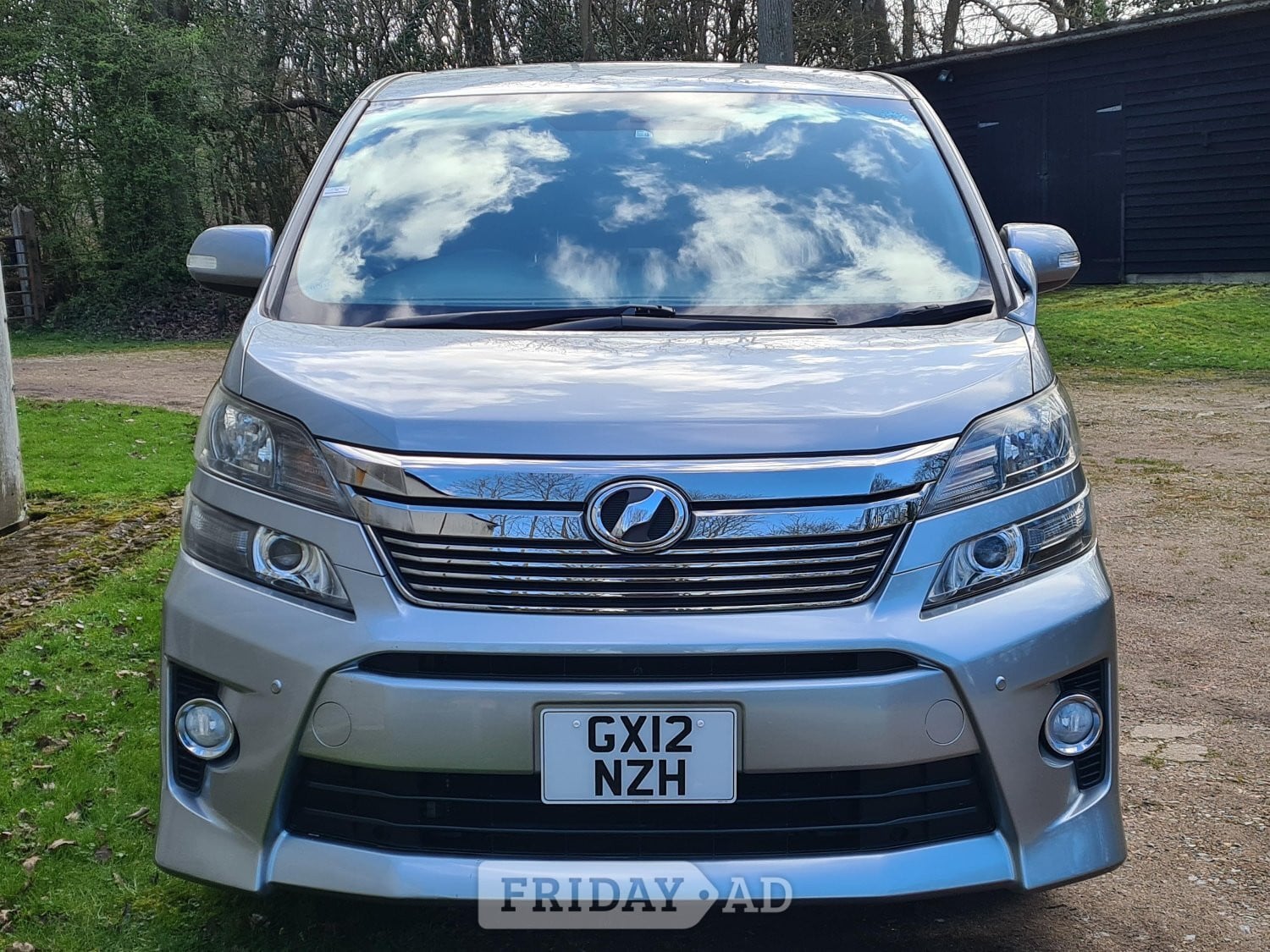 Toyota Vellfire Crowborough