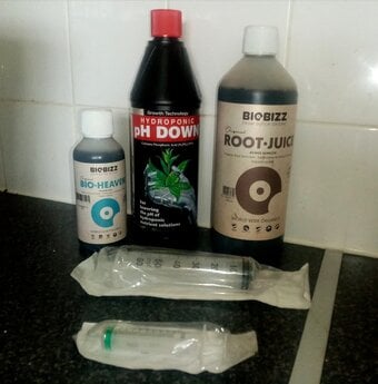 Selection of new Biobizz feed nutrients 