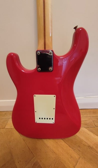 Fender Stratocaster ST-357 MIJ Vintage 1988 - Musical Instruments