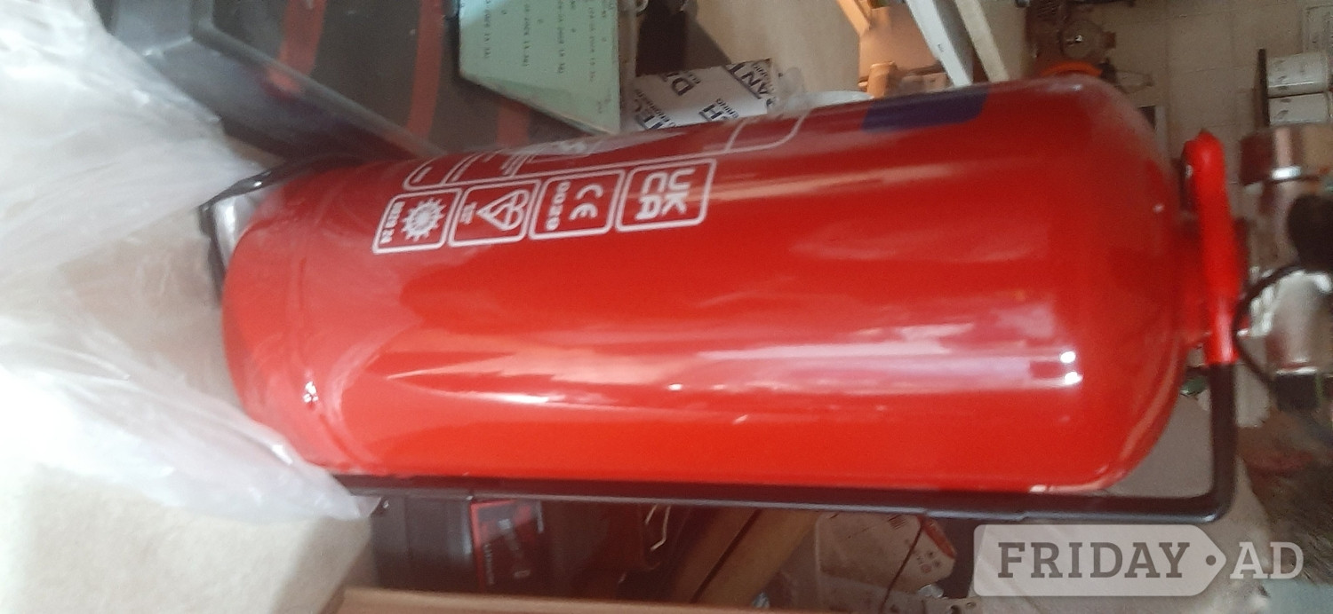 FIRE EXTINGUISHERS X6  NEW  POWDER