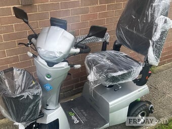 Quingo Vitess 2 **BRAND NEW 26 REG** NO MILES ON THE CLOCK