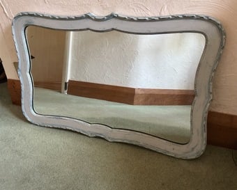Shabby chic mirror