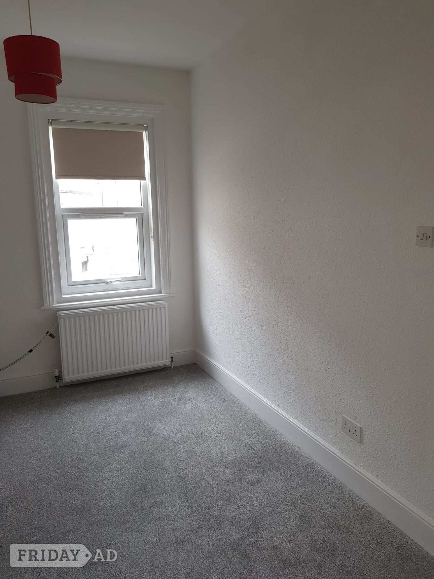 Newly Refurbished 1-Bedroom Flat – 5 Minutes from Seafront