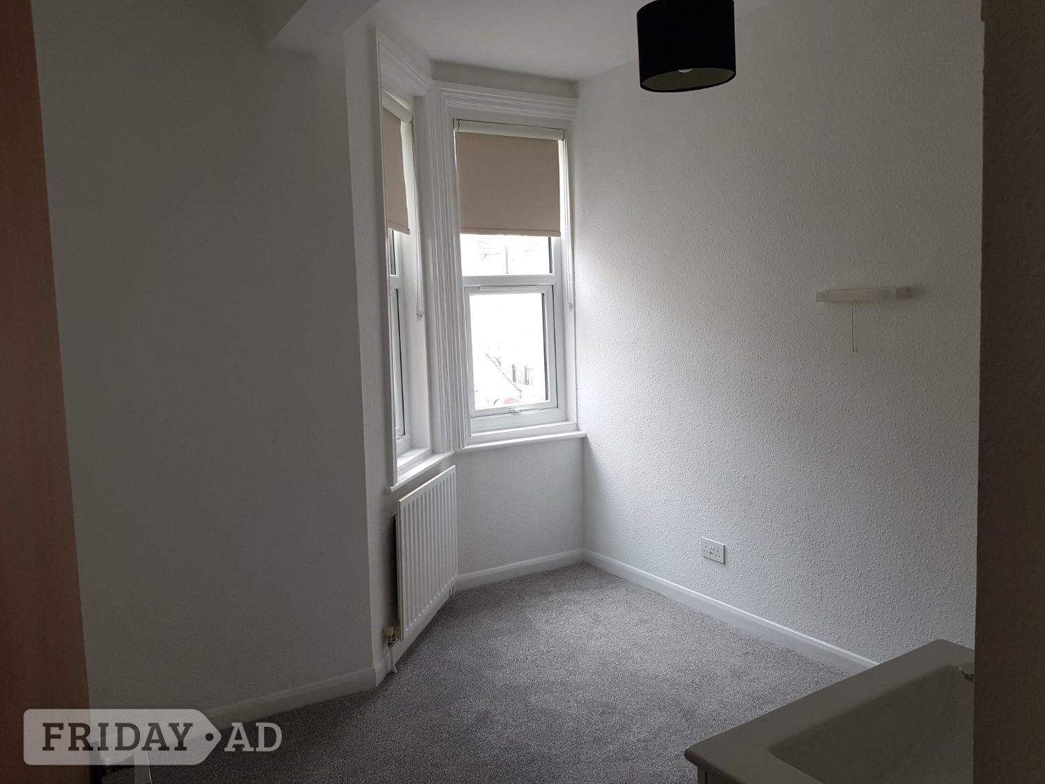 Newly Refurbished 1-Bedroom Flat – 5 Minutes from Seafront - Flats & Apartments